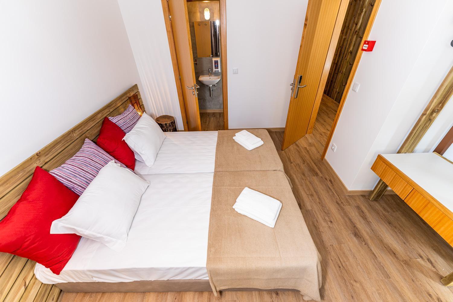 Ola Vida - Hostel Каминья Экстерьер фото