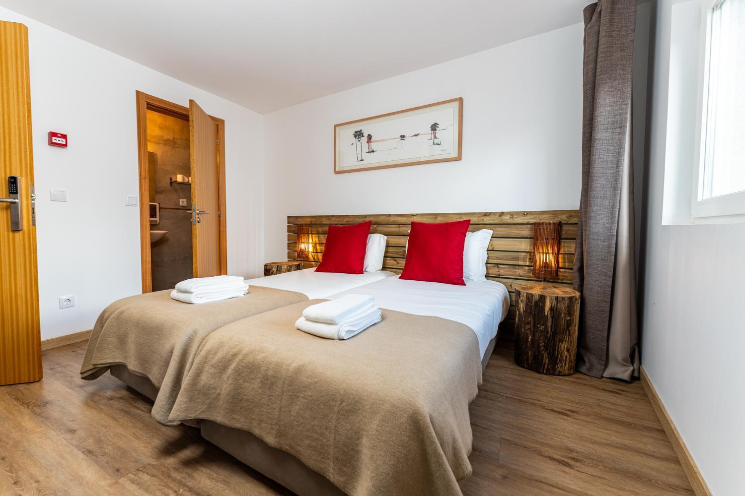 Ola Vida - Hostel Каминья Экстерьер фото