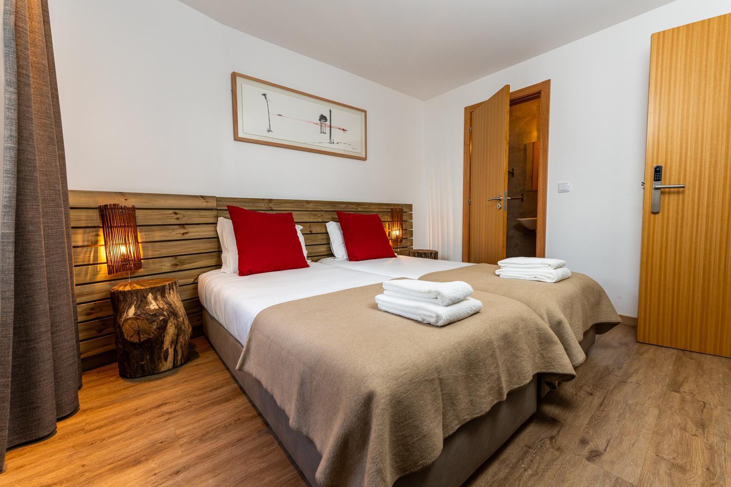 Ola Vida - Hostel Каминья Экстерьер фото