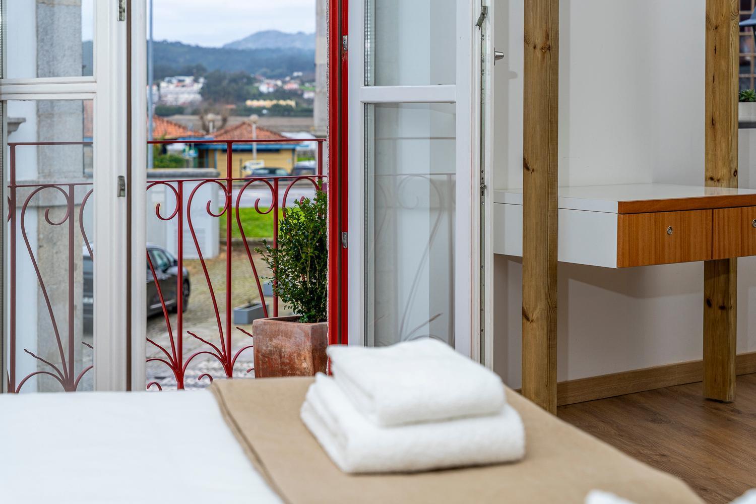 Ola Vida - Hostel Каминья Экстерьер фото